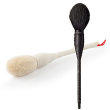 Load image into Gallery viewer, Profesional Flat Goat Wool Rattan Makeup Brush Cosmetic Blush Powder Foundation Make Up Beauty Brushes
