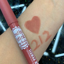 Load image into Gallery viewer, 3pcs Lipstick Pencil Waterproof Long Lasting 12 colors Matte Glitter Lip Liner Makeup Cosmetics
